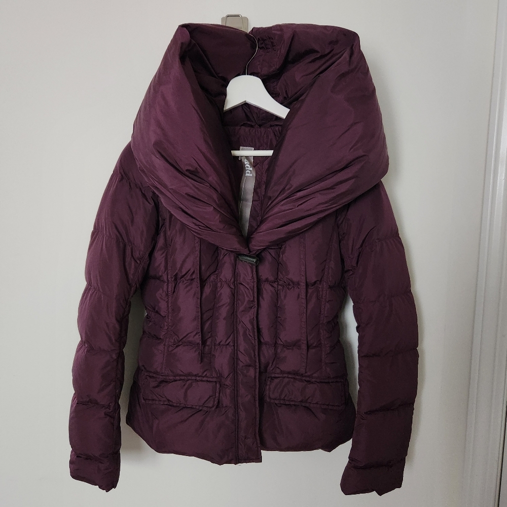 Add Down Women's Plum Puffer Jacket Size 4